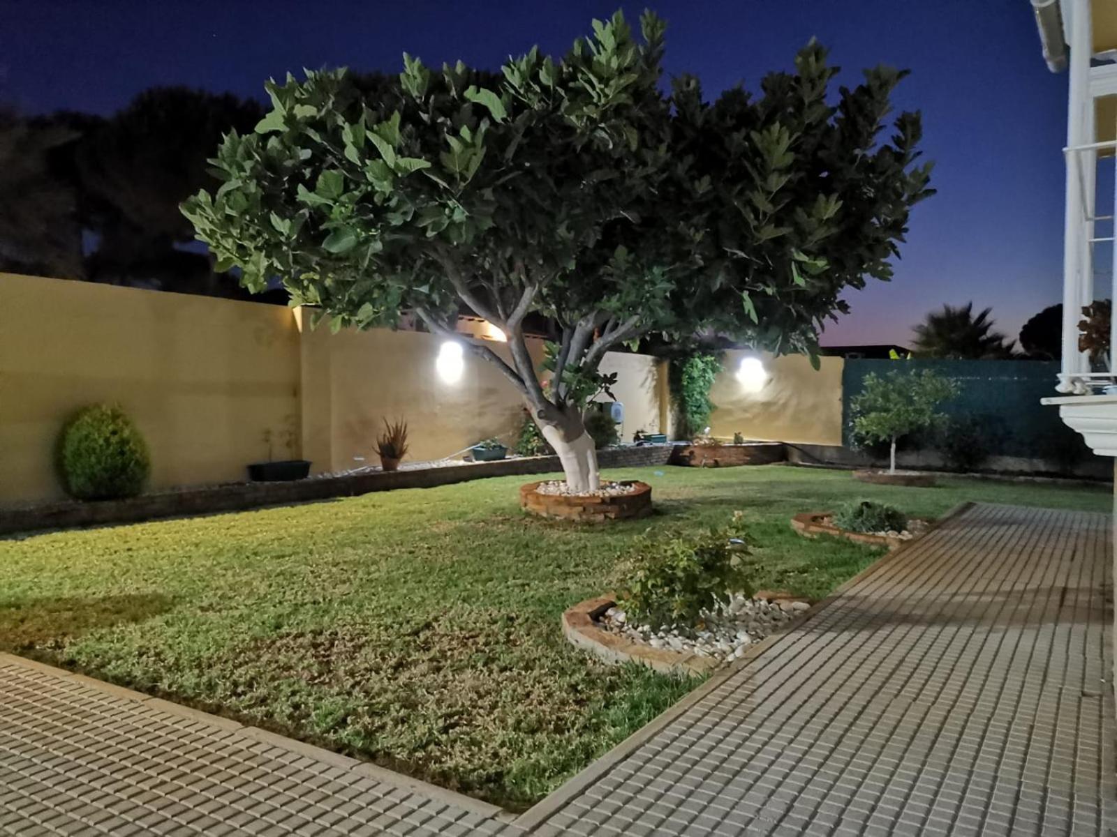 Suite Huelva Garden Aljaraque Bagian luar foto